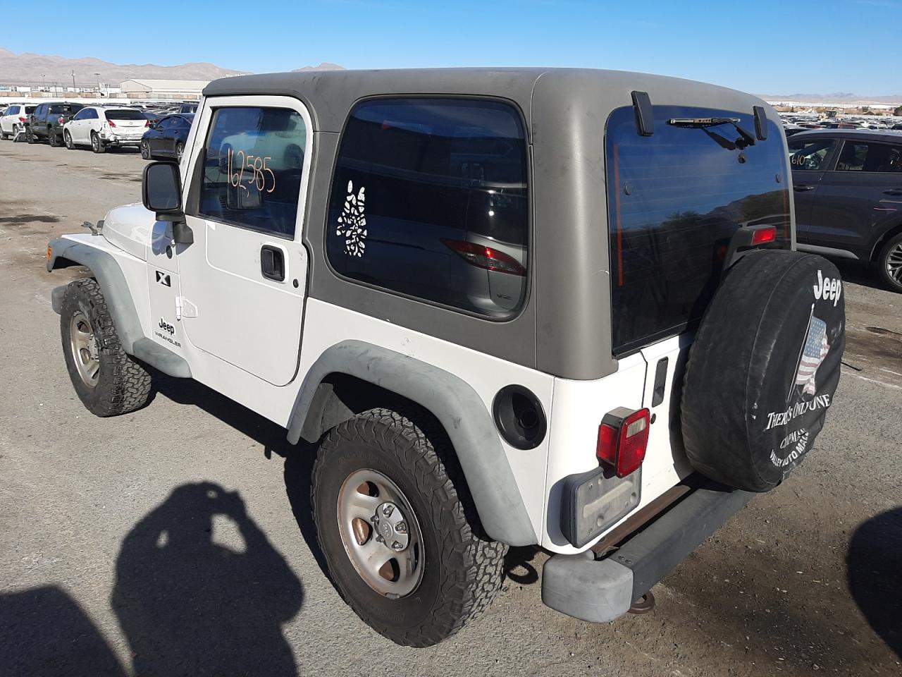 Photo 3 from auction – 2004 JEEP WRANGLER X with VIN 1J4FA39S94P766846