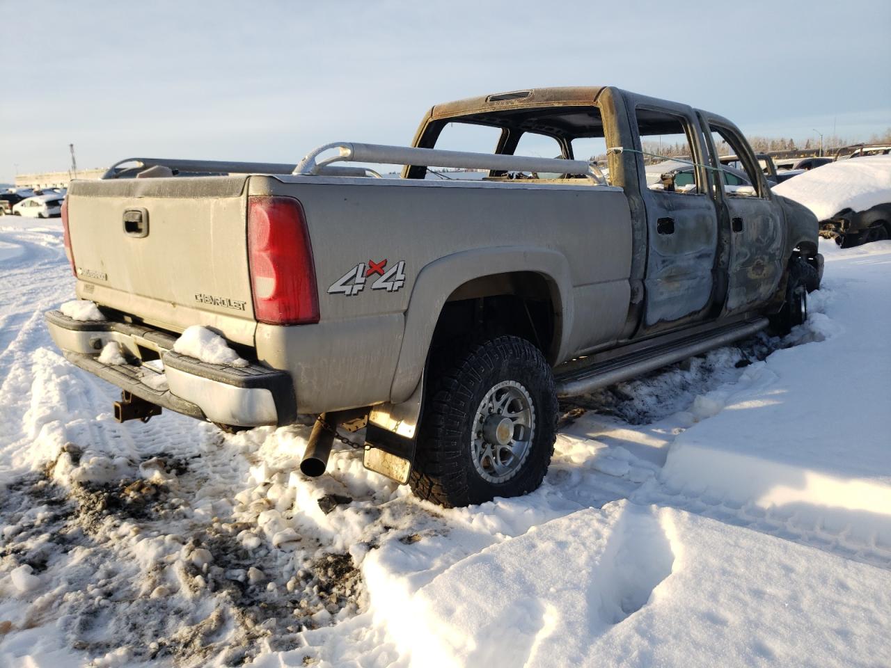 Photo 4 from auction – 2003 CHEVROLET SILVERADO with VIN 1GCHK23103F185813