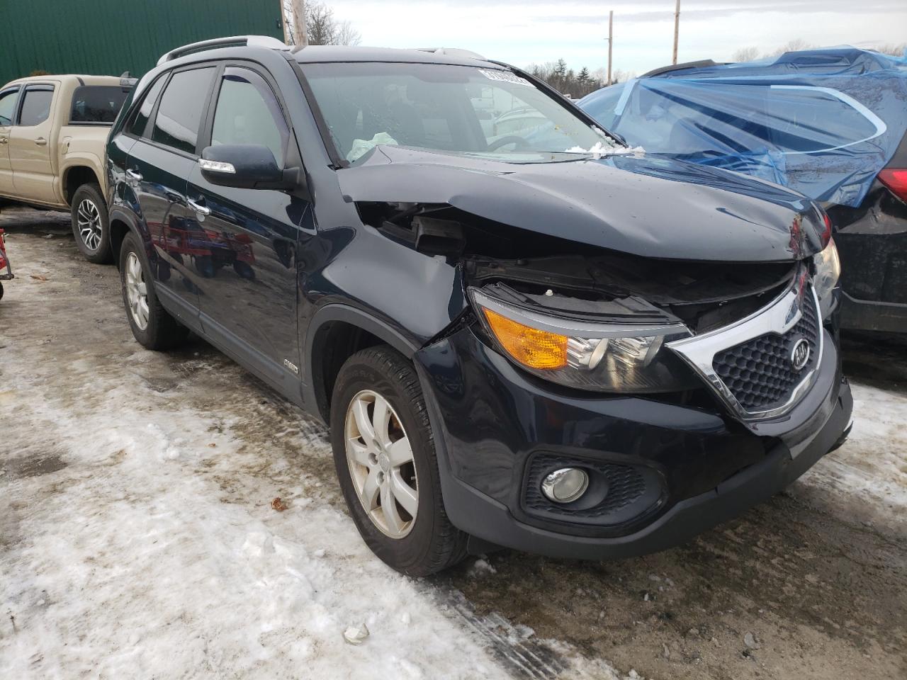 KIA SORENTO BA 2012 with VIN 5XYKTDA20CG283957 - Photo from auction