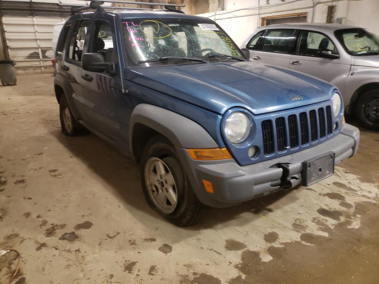 JEEP LIBERTY SP 2005 with VIN 1J4GL48K75W679847 - Photo from auction