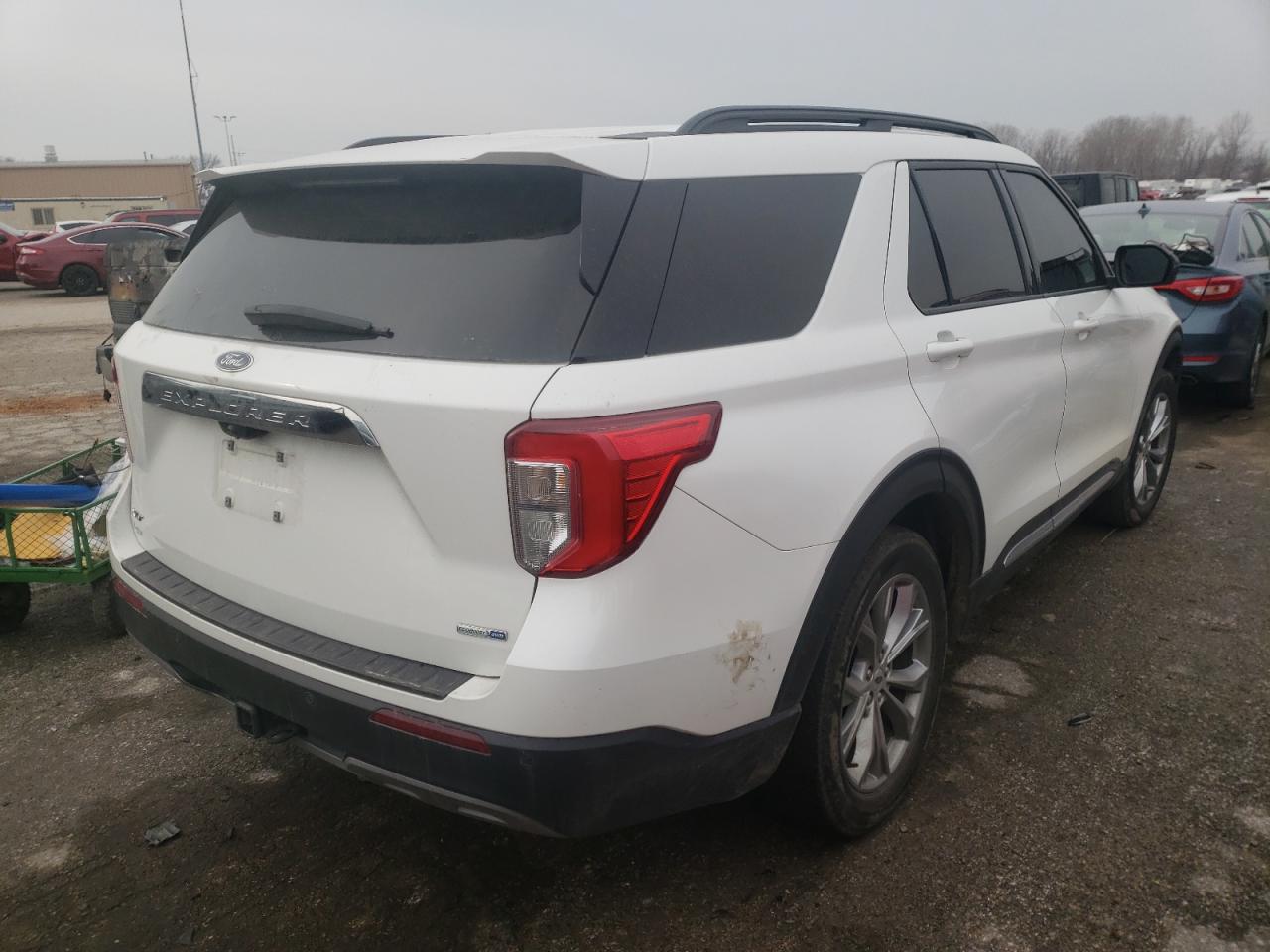 Photo 4 from auction – 2020 FORD EXPLORER X with VIN 1FMSK8DH5LGB52624