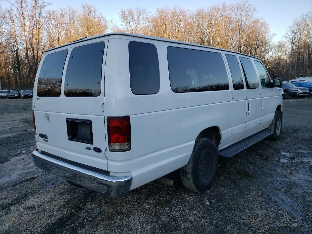 Photo 4 from auction – 2010 FORD ECONOLINE with VIN 1FBSS3BL3ADA38901