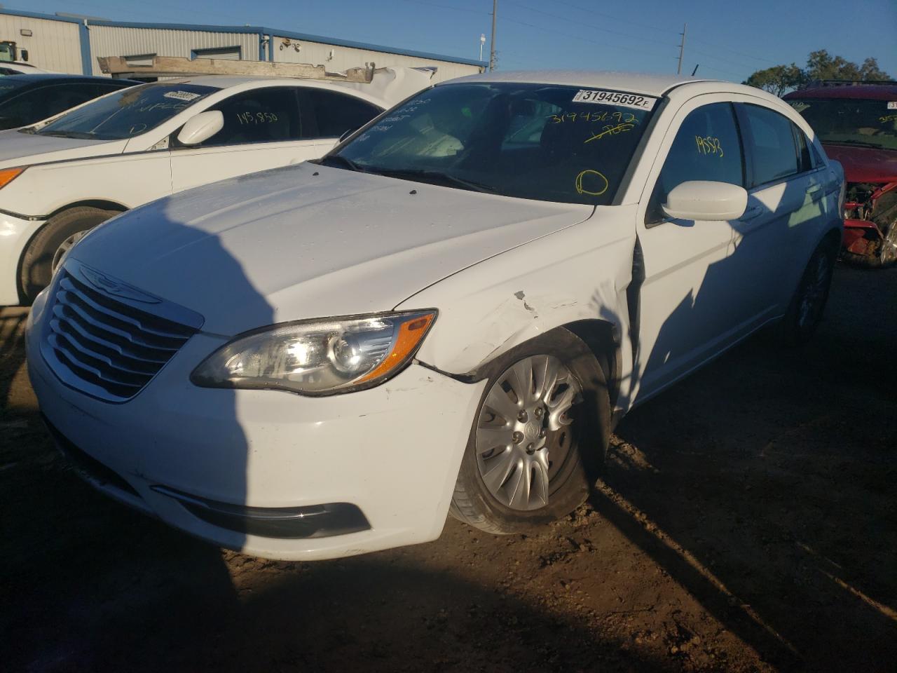 Photo 9 from auction – 2014 CHRYSLER 200 LX with VIN 1C3CCBAB5EN175973