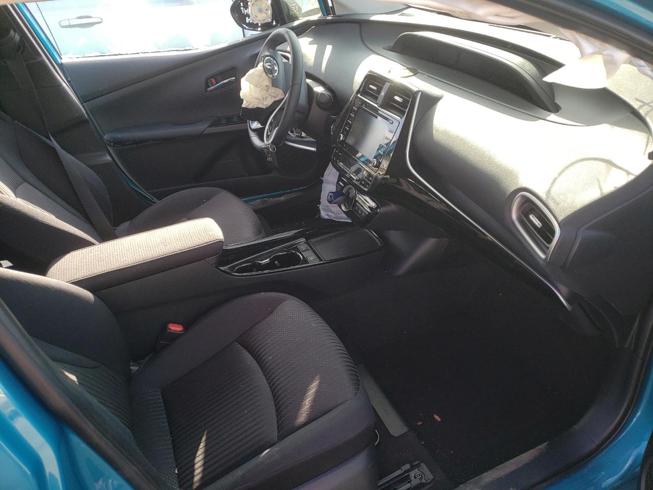 Photo 5 from auction – 2021 TOYOTA PRIUS PRIM with VIN JTDKAMFP2M3192222