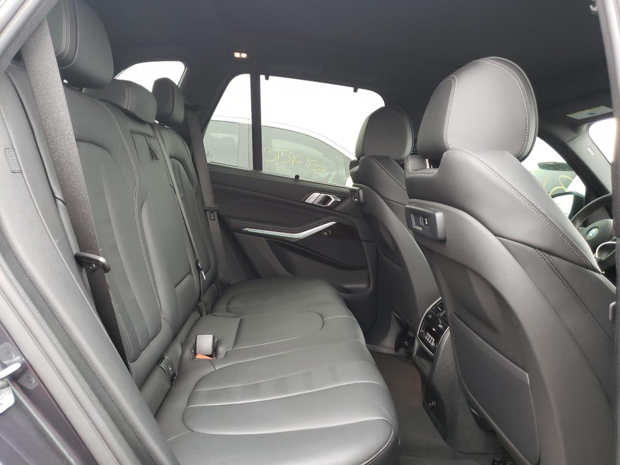Photo 6 from auction – 2021 BMW X5 XDRIVE4 with VIN 5UXCR6C09M9H49593