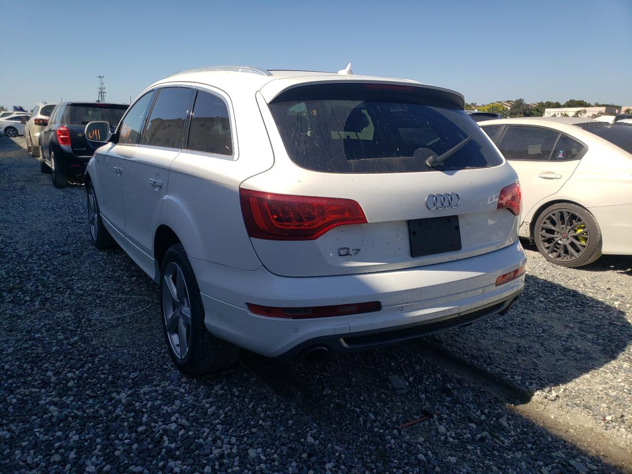Photo 3 from auction – 2011 AUDI Q7 PRESTIG with VIN WA1DGAFE1BD002609