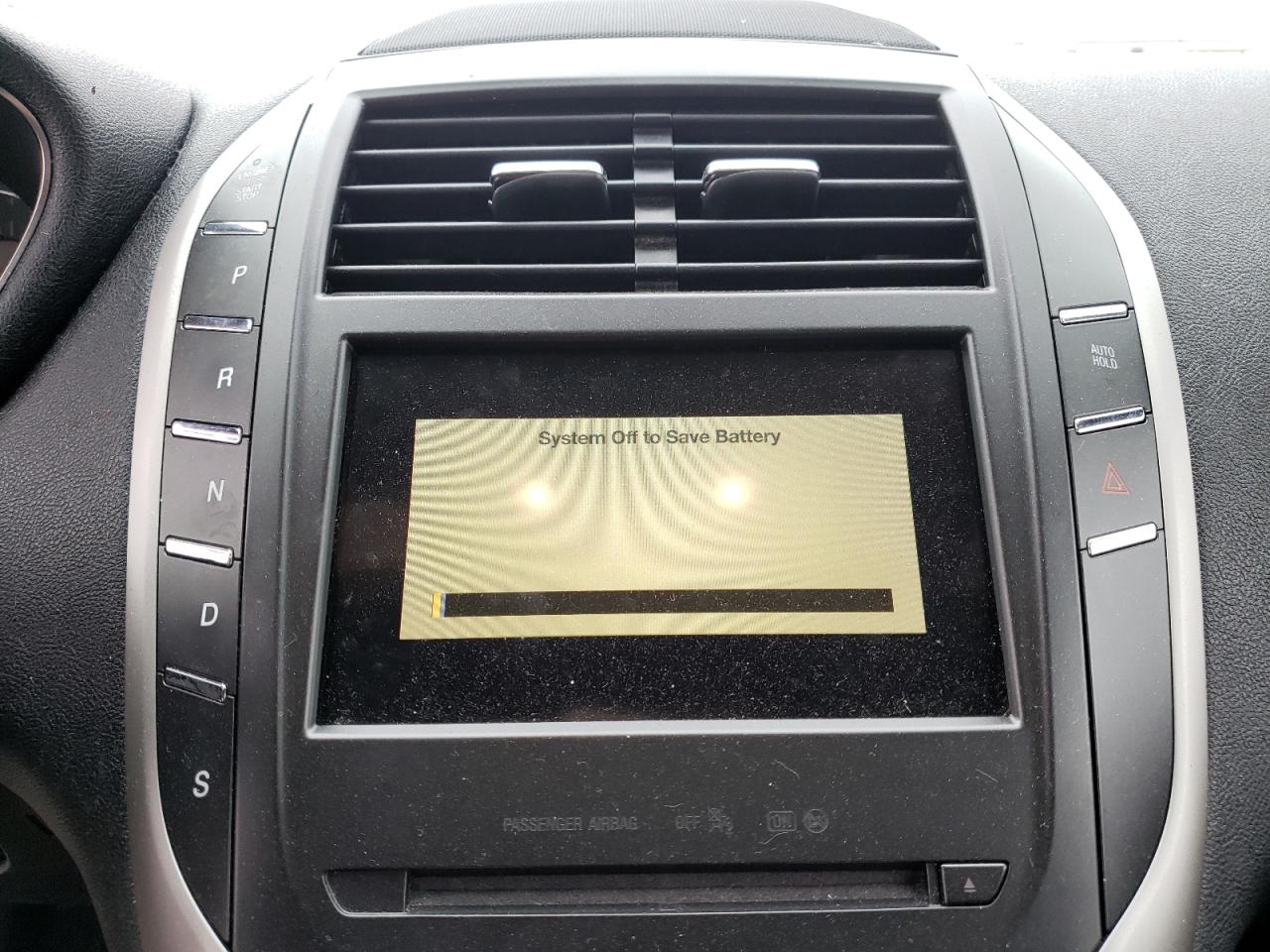 Photo 9 from auction – 2017 LINCOLN MKC RESERV with VIN 5LMTJ3DH6HUL02157