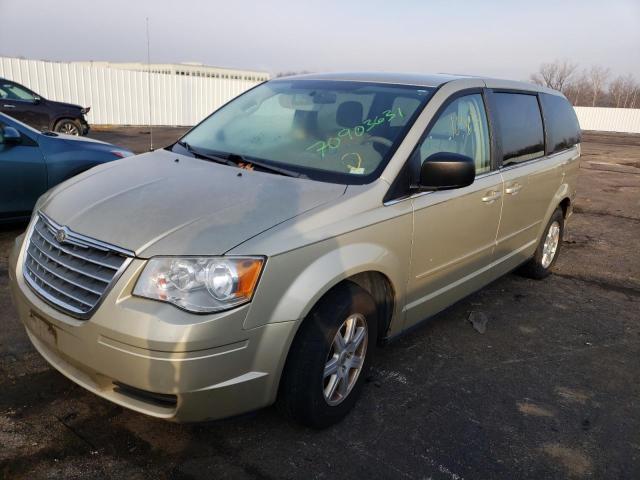 Photo 2 from auction – 2010 CHRYSLER TOWN & COU with VIN 2A4RR2D12AR436412