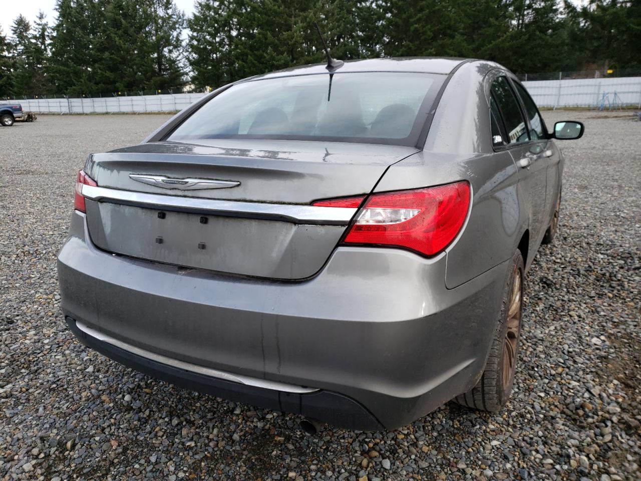 Photo 4 from auction – 2013 CHRYSLER 200 LX with VIN 1C3CCBAB5DN671466