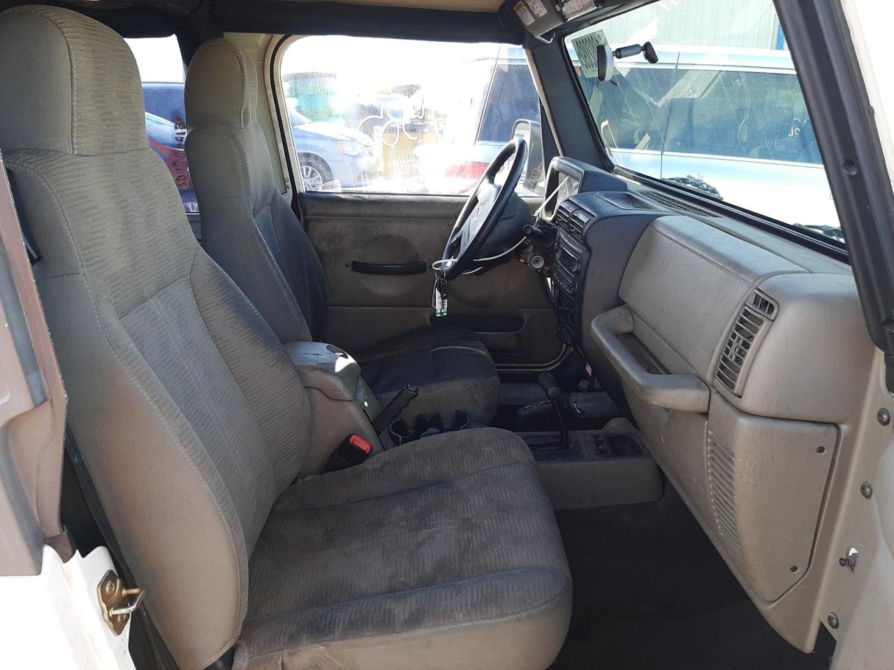 Photo 5 from auction – 2004 JEEP WRANGLER X with VIN 1J4FA39S94P766846