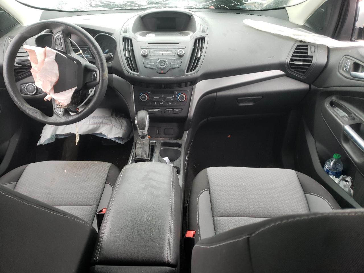 Photo 9 from auction – 2018 FORD ESCAPE SE with VIN 1FMCU9GD7JUC70394