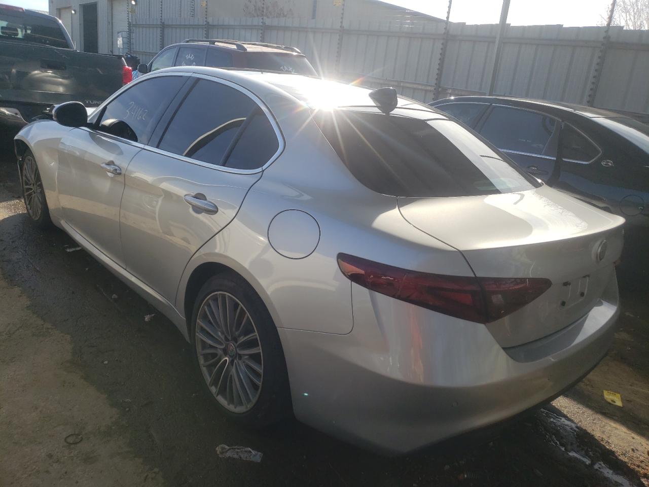 Photo 3 from auction – 2017 ALFA ROMEO GIULIA TI with VIN ZARFAECN9H7549264