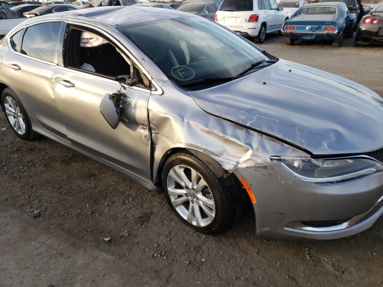 Photo 9 from auction – 2015 CHRYSLER 200 LIMITE with VIN 1C3CCCAB7FN627123