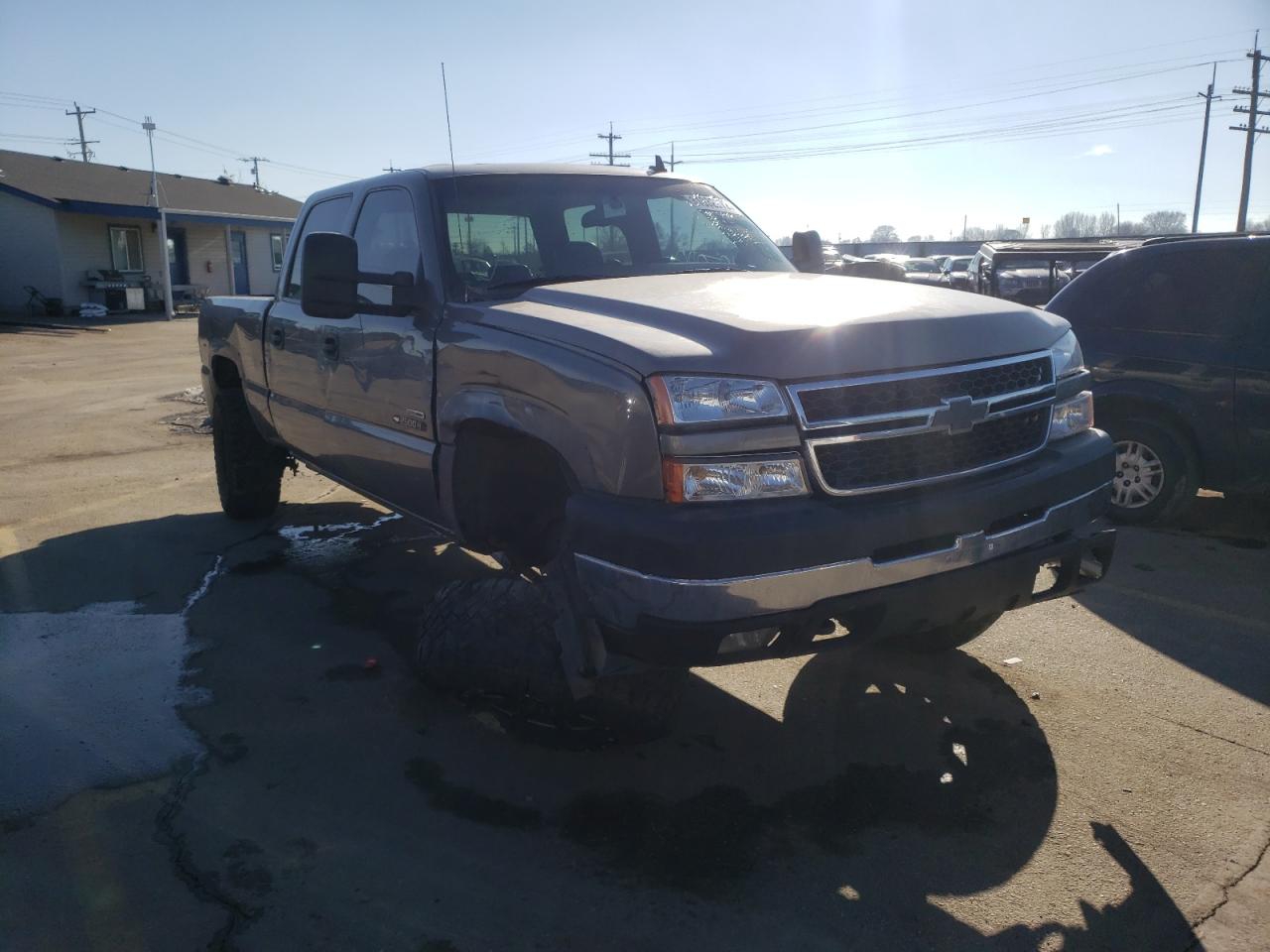 CHEVROLET SILVERADO 2006 with VIN 1GCHK23D16F152382 - Photo from auction