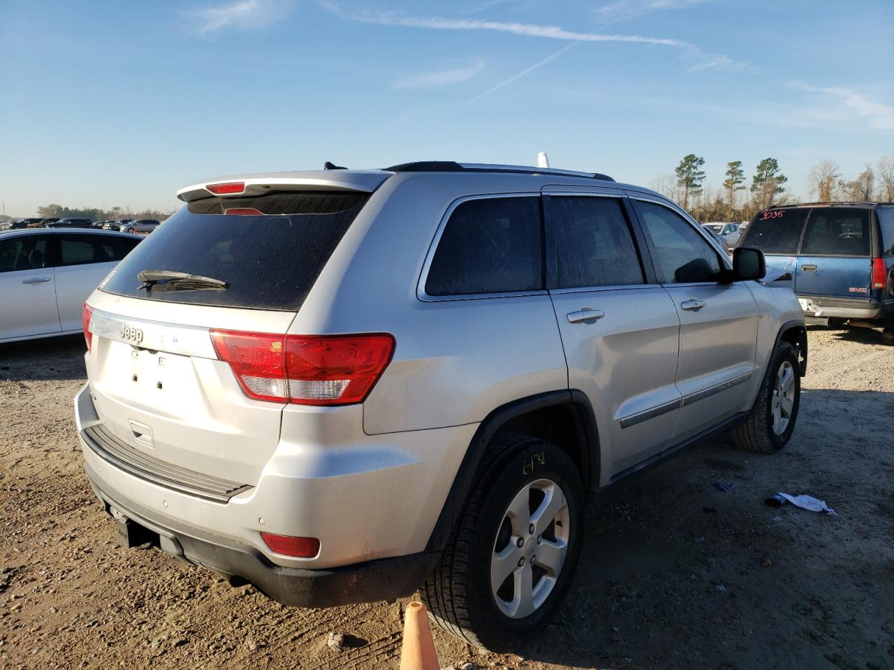 Photo 4 from auction – 2012 JEEP GRAND CHER with VIN 1C4RJEAG2CC314247