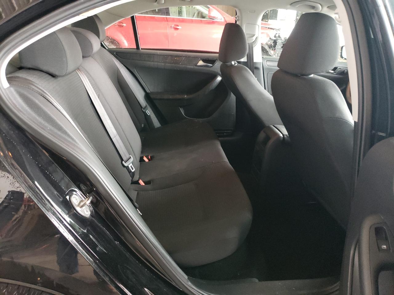 Photo 6 from auction – 2016 VOLKSWAGEN JETTA S with VIN 3VW167AJ3GM397940