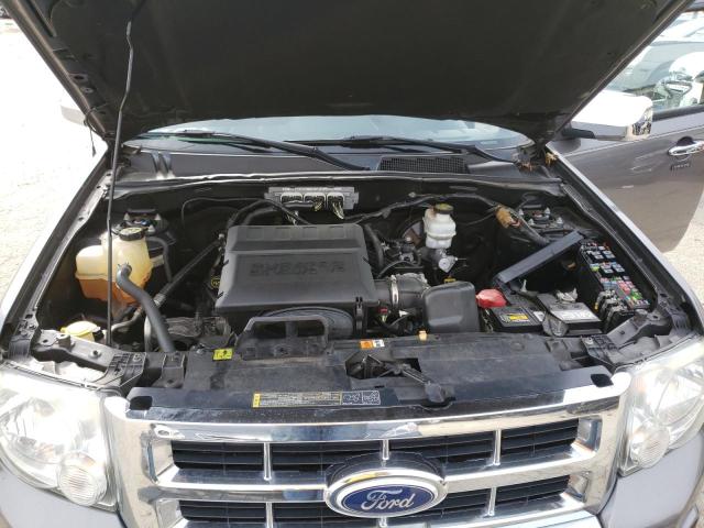 Photo 7 from auction – 2010 FORD ESCAPE LIM with VIN 1FMCU0EG2AKC07739