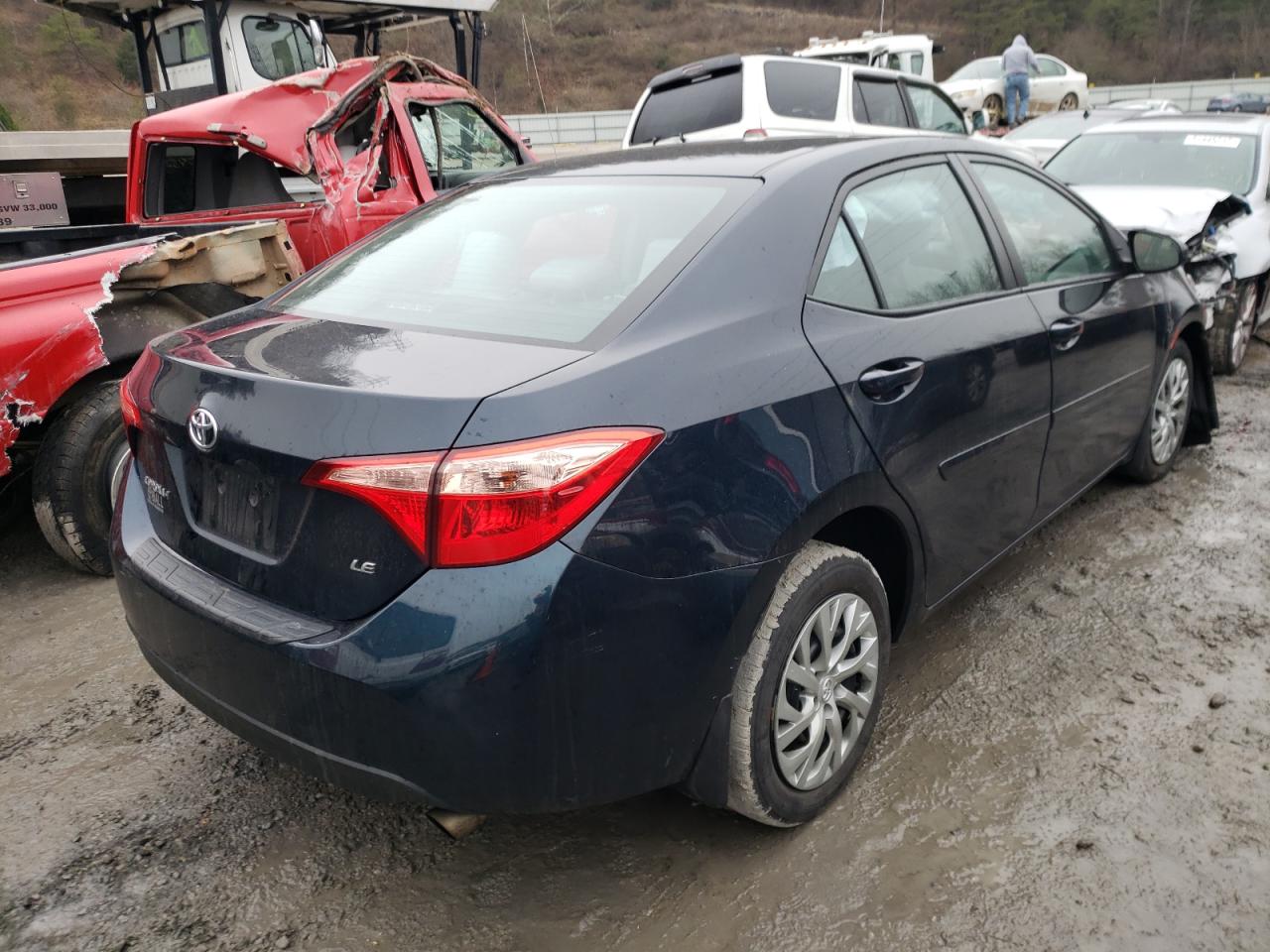 Photo 4 from auction – 2017 TOYOTA COROLLA L with VIN 2T1BURHE2HC908520