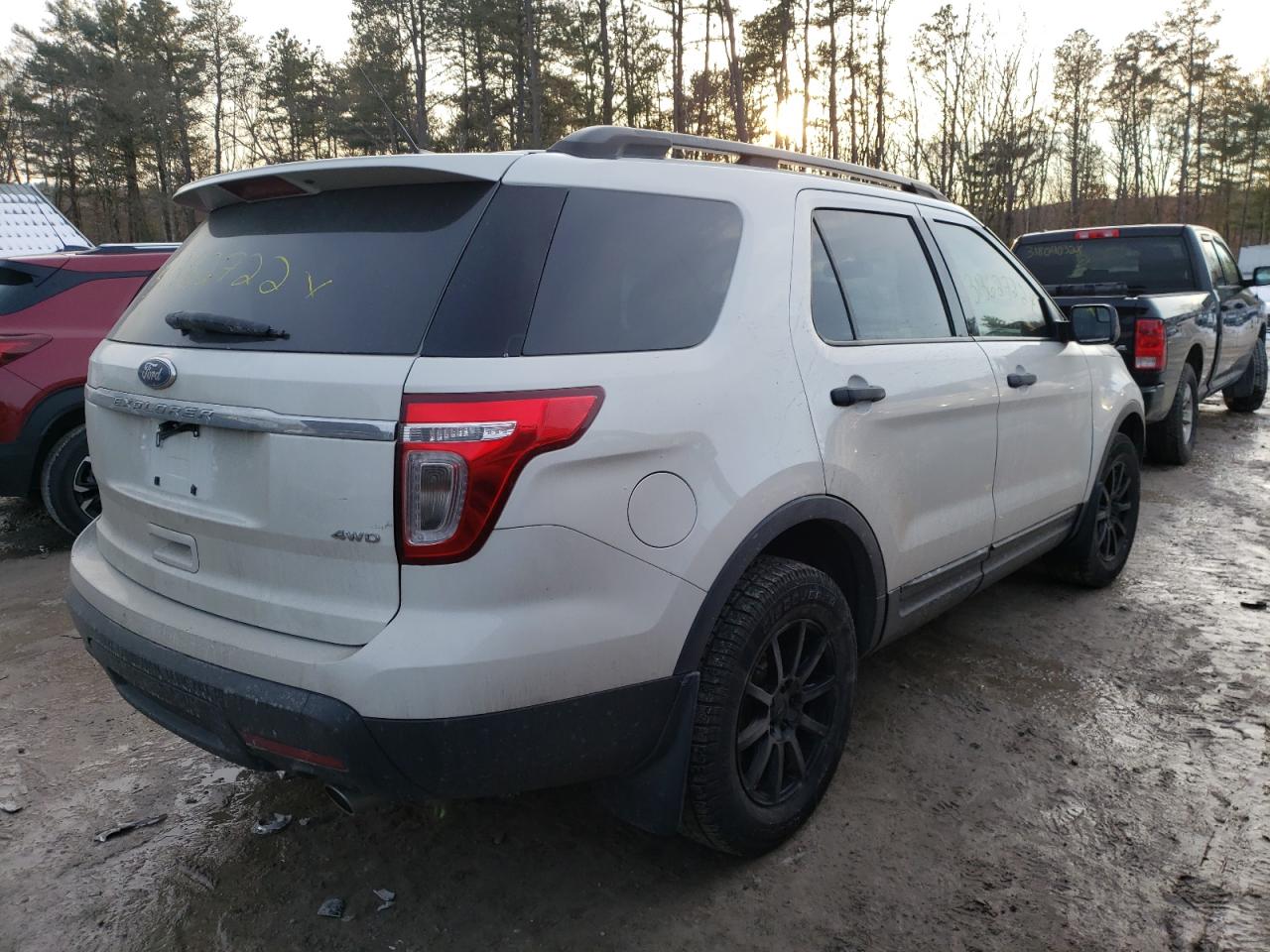 Photo 4 from auction – 2012 FORD EXPLORER with VIN 1FMHK8B87CGA77549