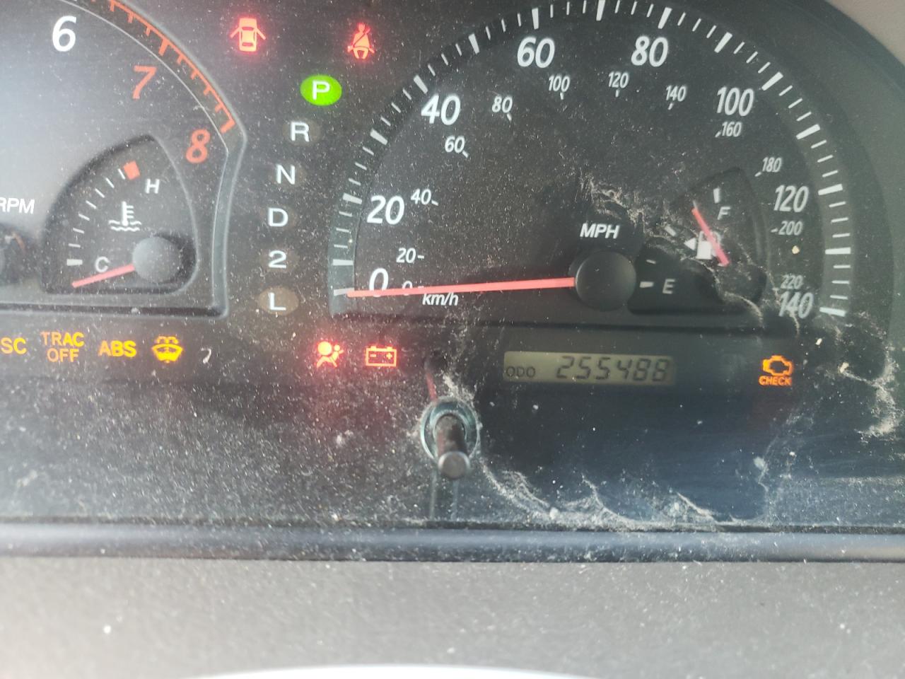Photo 8 from auction – 2002 TOYOTA CAMRY LE with VIN 4T1BF30K52U023016