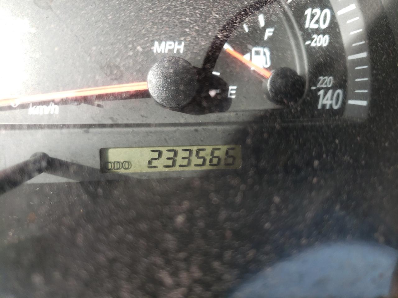 Photo 8 from auction – 2003 TOYOTA CAMRY with VIN 4T1BE30K93U148668