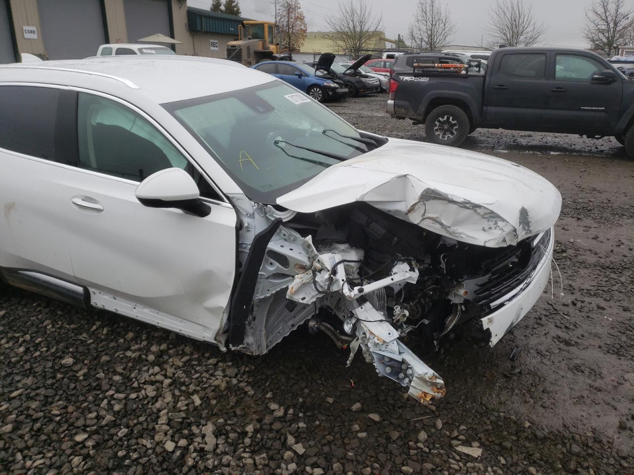 Photo 9 from auction – 2021 BUICK ENVISION P with VIN LRBFZMR46MD099837