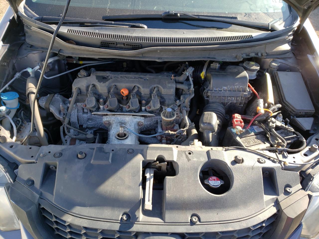 Photo 7 from auction – 2015 HONDA CIVIC LX with VIN 19XFB2E57FE039463