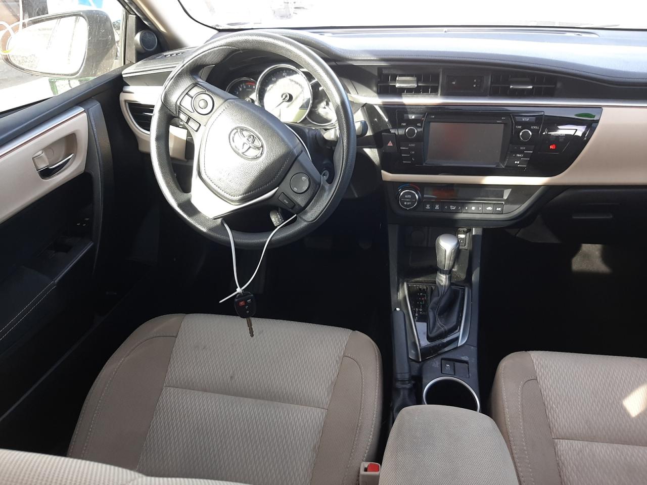 Photo 9 from auction – 2016 TOYOTA COROLLA L with VIN 2T1BURHE3GC588266