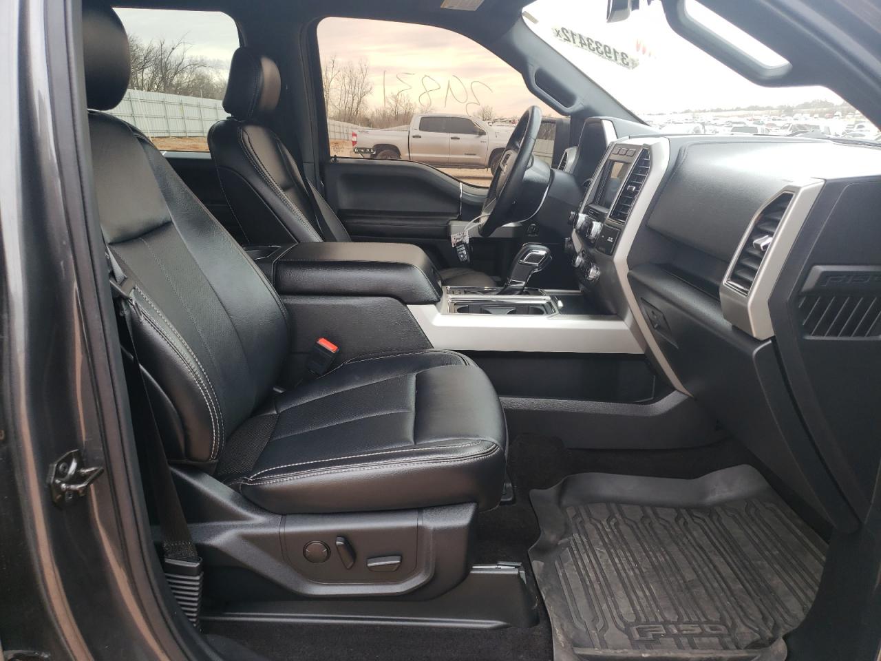 Photo 5 from auction – 2019 FORD F150 SUPER with VIN 1FTEW1E43KFC45591