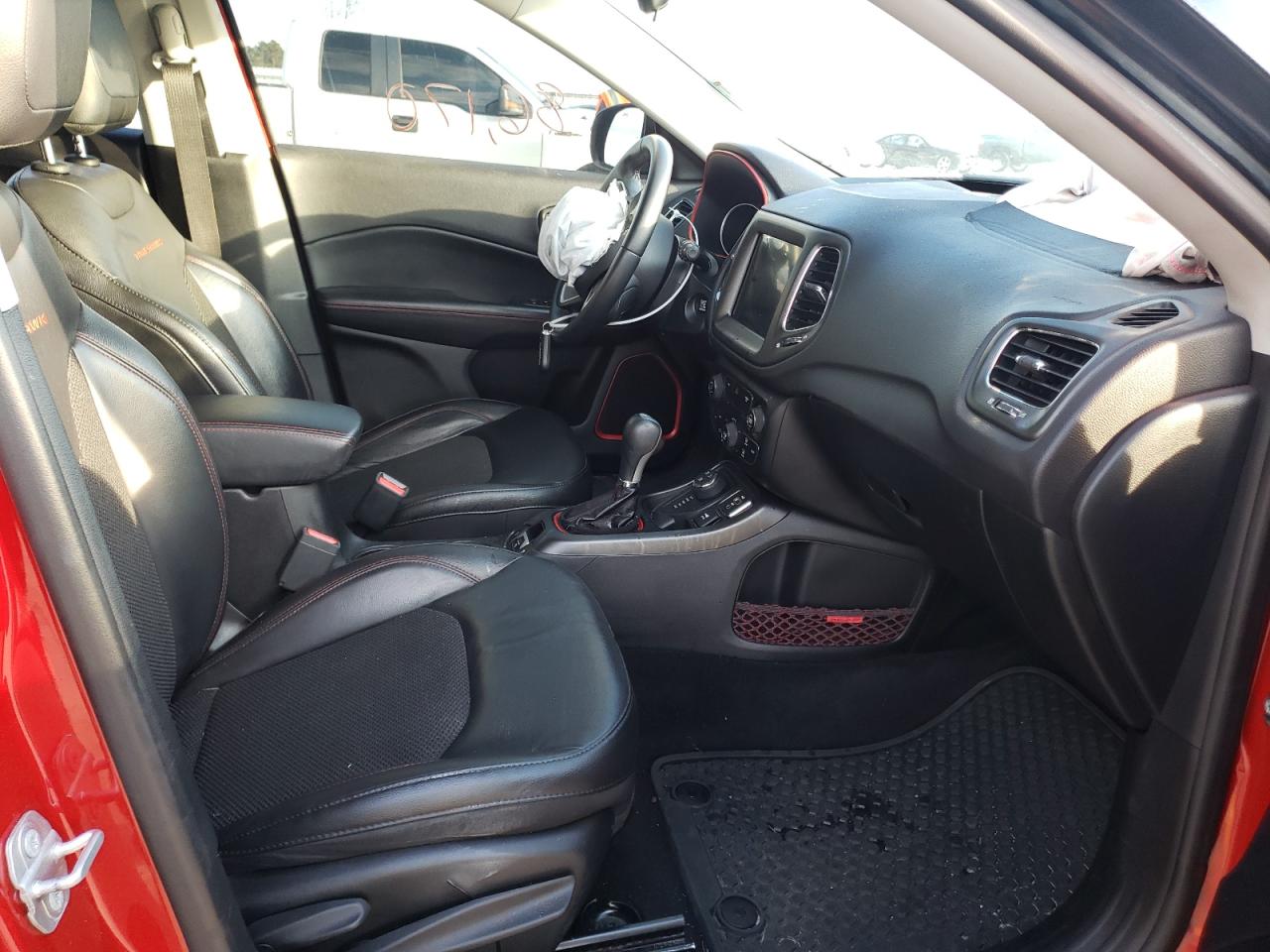 Photo 5 from auction – 2018 JEEP COMPASS TR with VIN 3C4NJDDB8JT232632