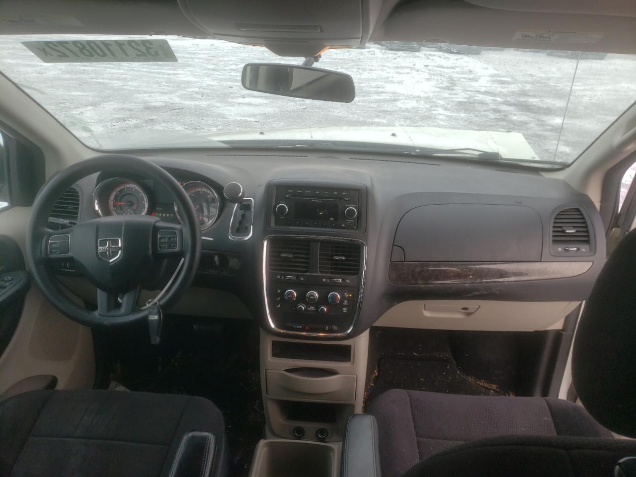 Photo 9 from auction – 2011 DODGE GRAND CARA with VIN 2D4RN3DGXBR777251