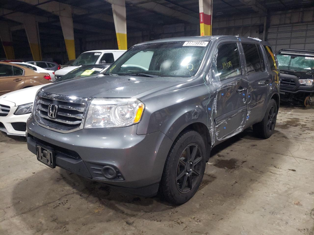 Photo 2 from auction – 2012 HONDA PILOT LX with VIN 5FNYF4H25CB085891