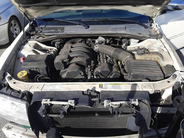 Photo 7 from auction – 2008 CHRYSLER 300 LX with VIN 2C3LA43R78H223952