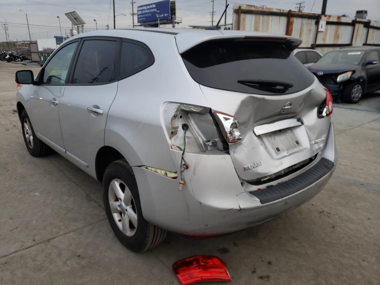 Photo 3 from auction – 2013 NISSAN ROGUE S with VIN JN8AS5MT1DW041101