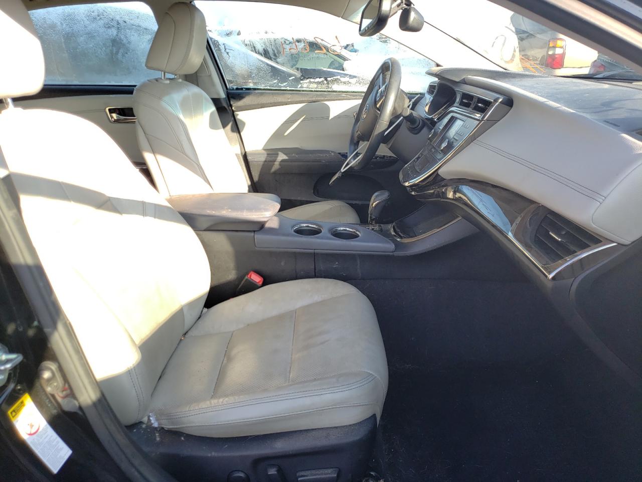 Photo 5 from auction – 2014 TOYOTA AVALON HYB with VIN 4T1BD1EB8EU024331