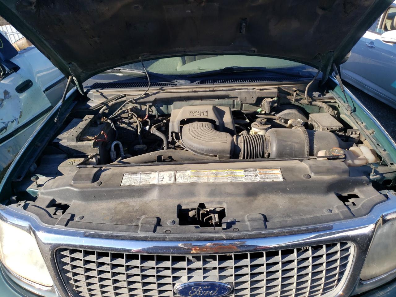 Photo 7 from auction – 2000 FORD EXPEDITION with VIN 1FMPU16L2YLA14305