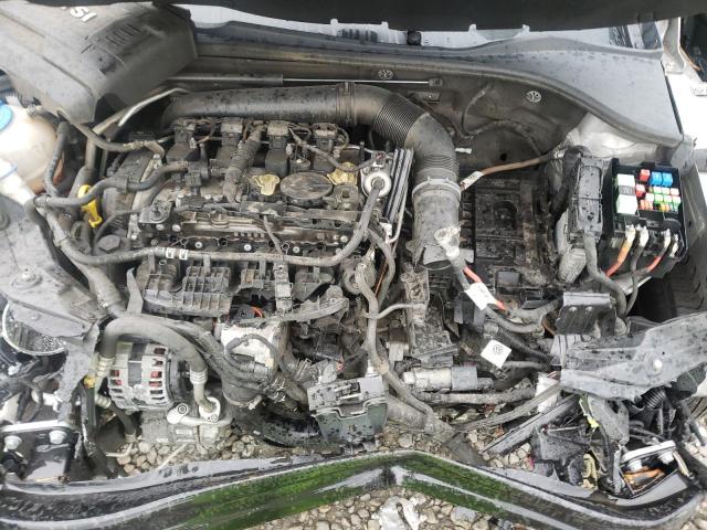 Photo 7 from auction – 2014 VOLKSWAGEN PASSAT S with VIN 1VWAT7A35EC091301