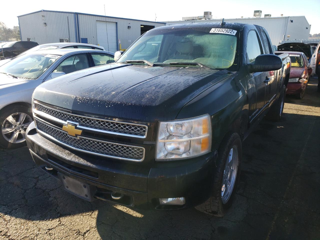 Photo 2 from auction – 2012 CHEVROLET SILVERADO with VIN 1GCRKSE75CZ302919