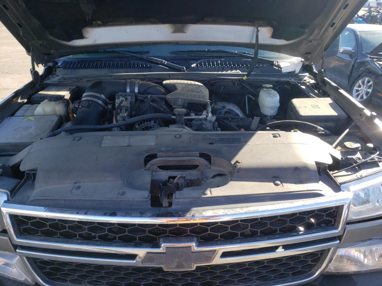 Photo 7 from auction – 2006 CHEVROLET SILVERADO with VIN 1GCHK23D16F152382