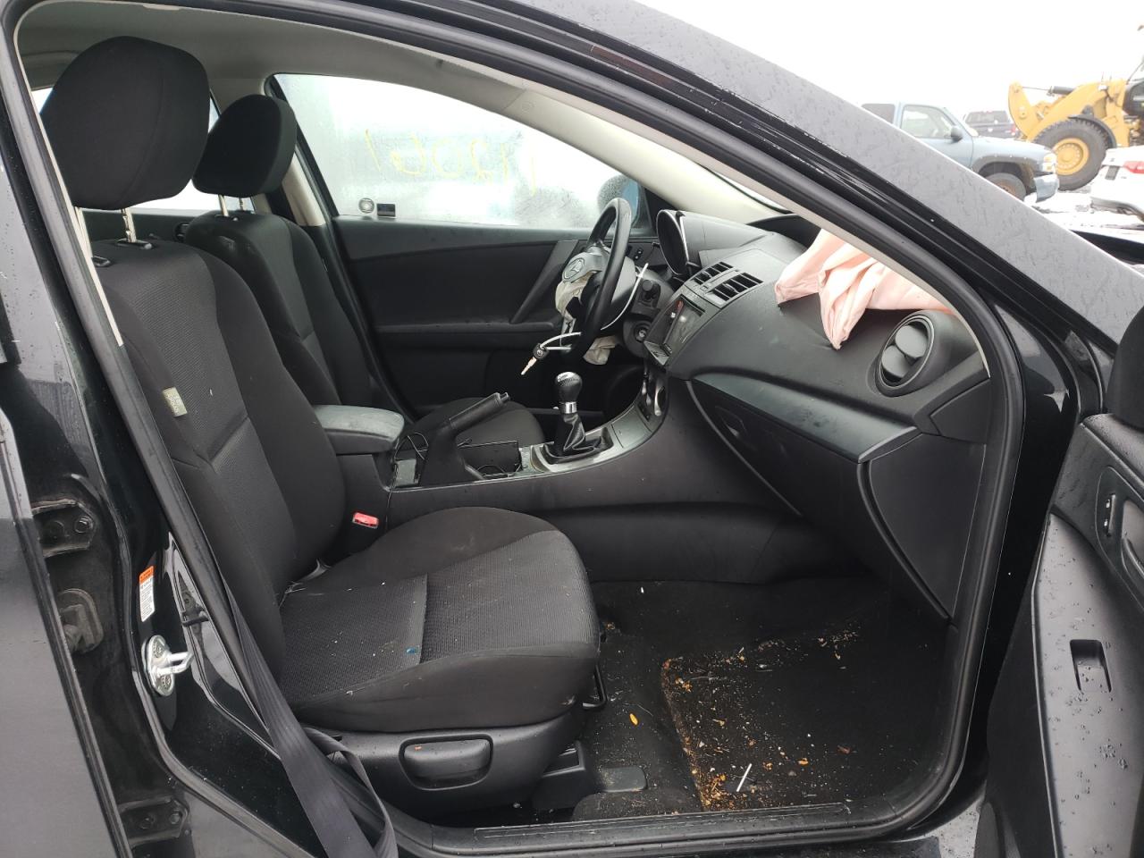 Photo 5 from auction – 2010 MAZDA 3 I with VIN JM1BL1SF6A1168146