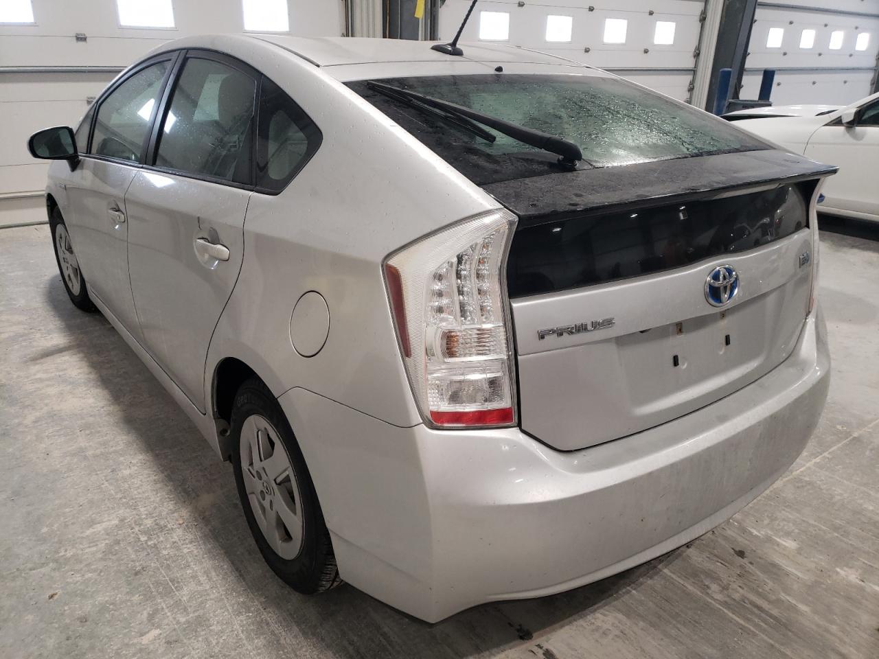 Photo 14 from auction – 2010 TOYOTA PRIUS with VIN JTDKN3DU1A1292441