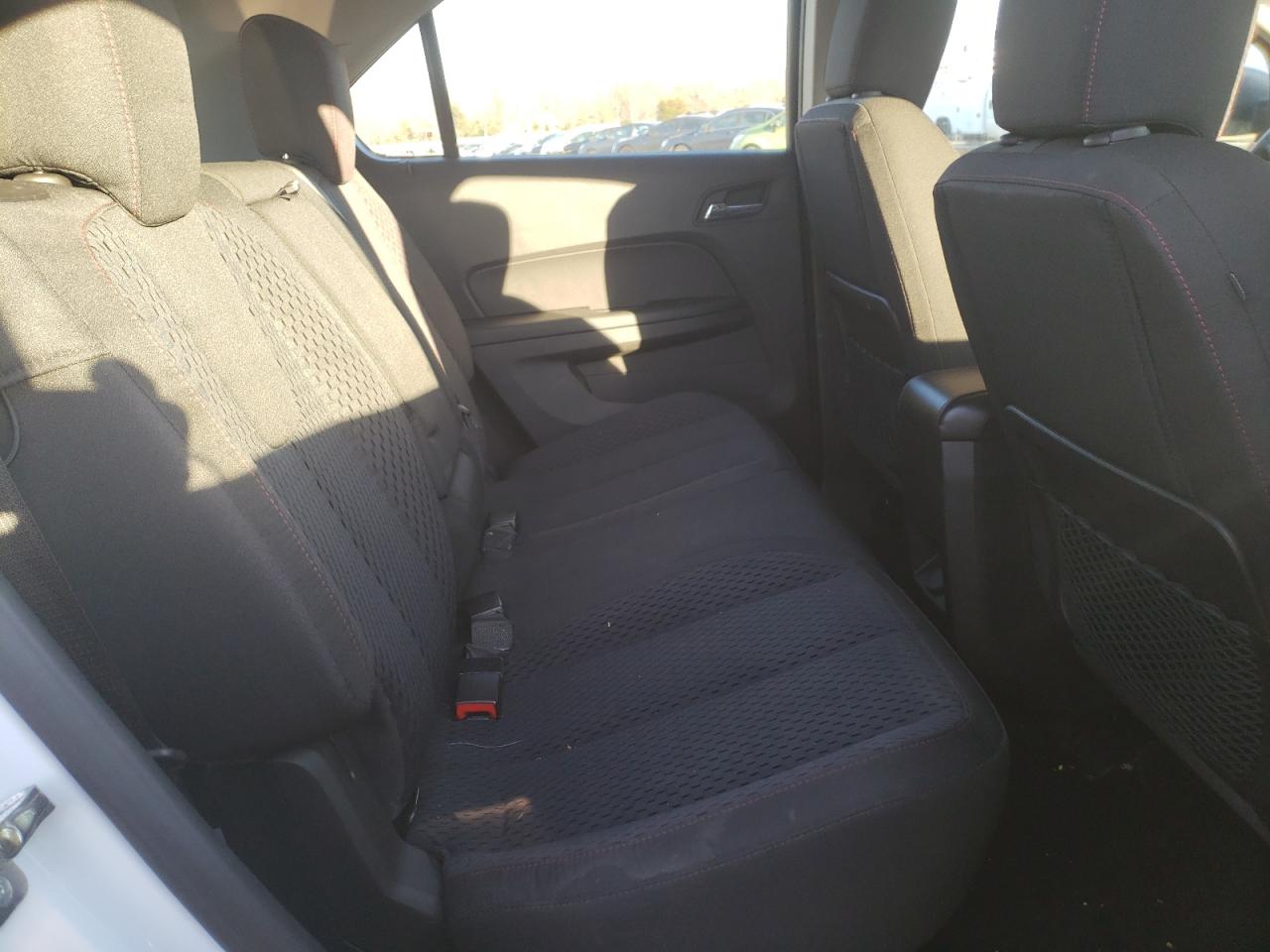 Photo 6 from auction – 2014 CHEVROLET EQUINOX LS with VIN 1GNALAEK1EZ108214