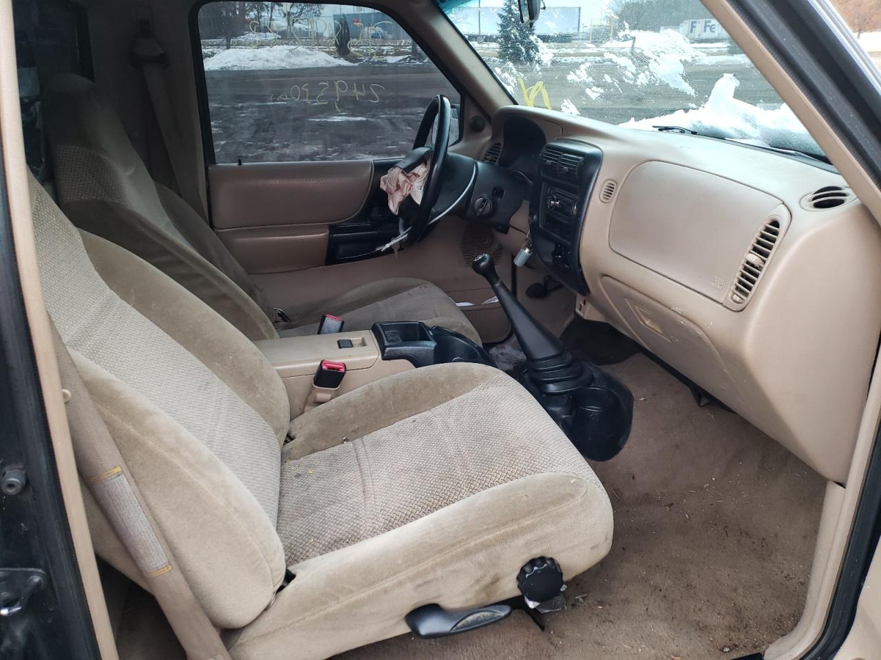 Photo 5 from auction – 1998 FORD RANGER with VIN 1FTYR10X6WPB05749