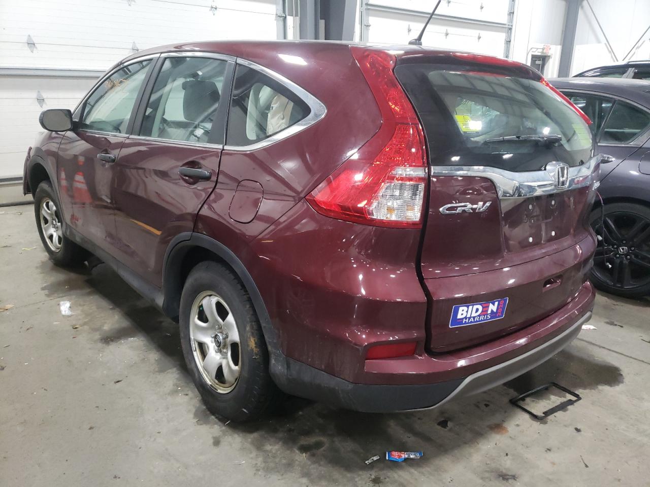 Photo 3 from auction – 2015 HONDA CR-V LX with VIN 5J6RM4H32FL004330
