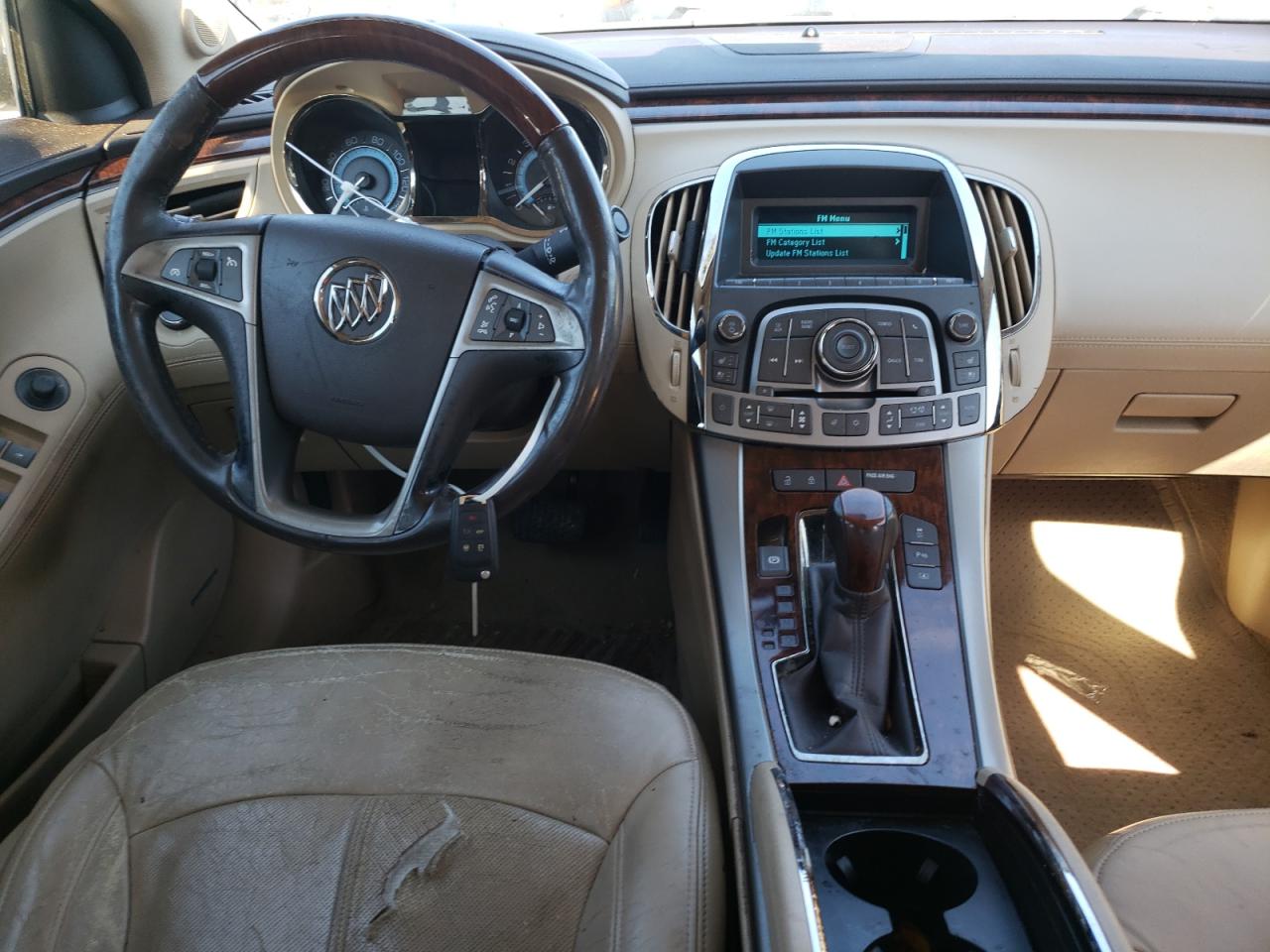 Photo 9 from auction – 2011 BUICK LACROSSE C with VIN 1G4GE5ED2BF340254