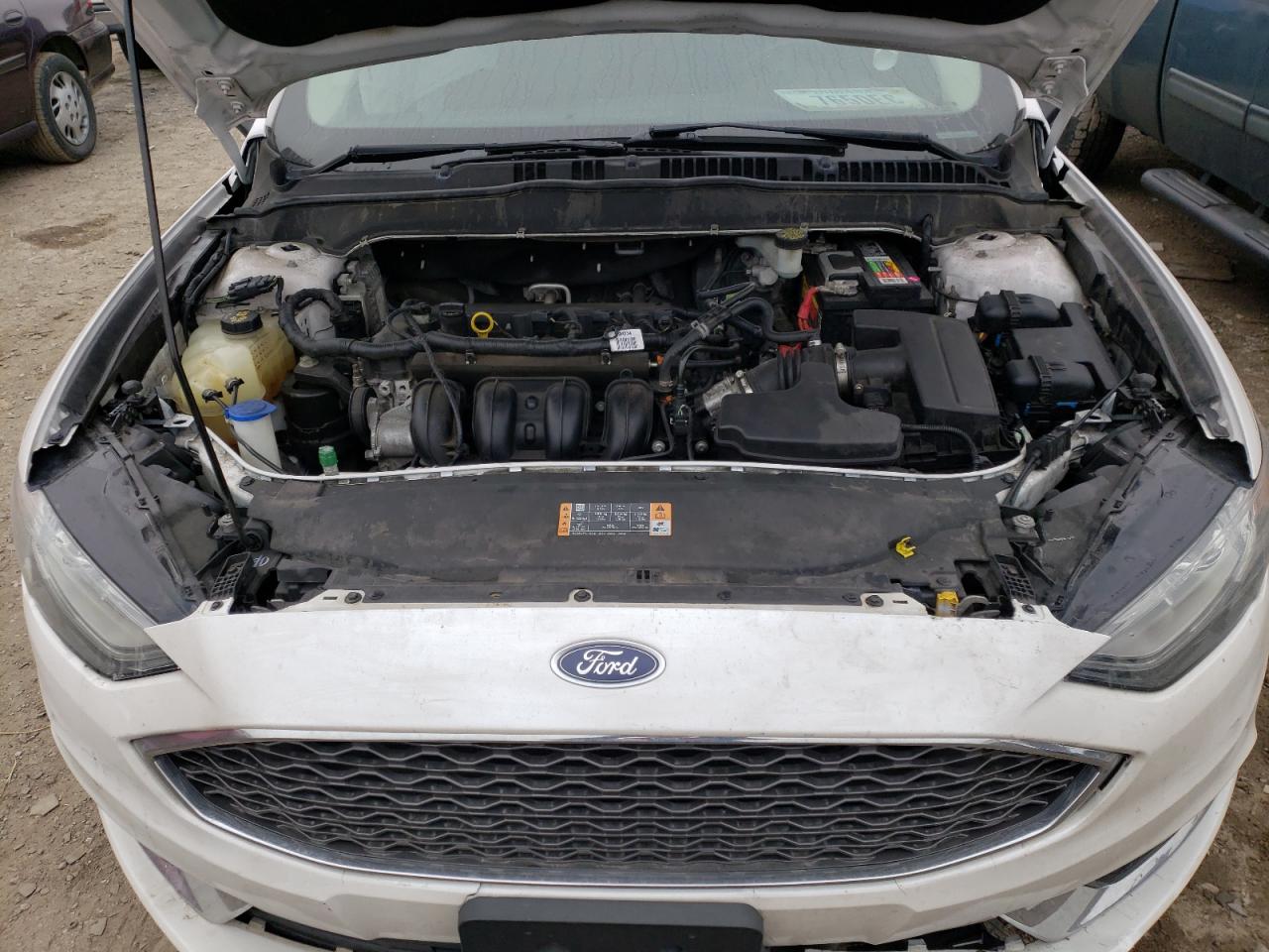 Photo 7 from auction – 2017 FORD FUSION SE with VIN 3FA6P0H72HR416365