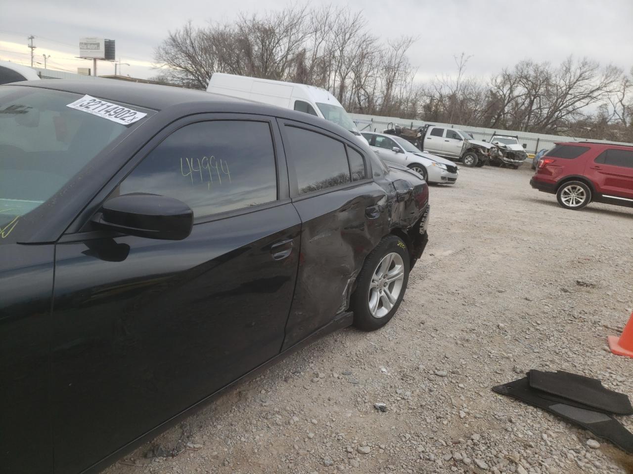 Photo 9 from auction – 2015 DODGE CHARGER SE with VIN 2C3CDXBGXFH876734