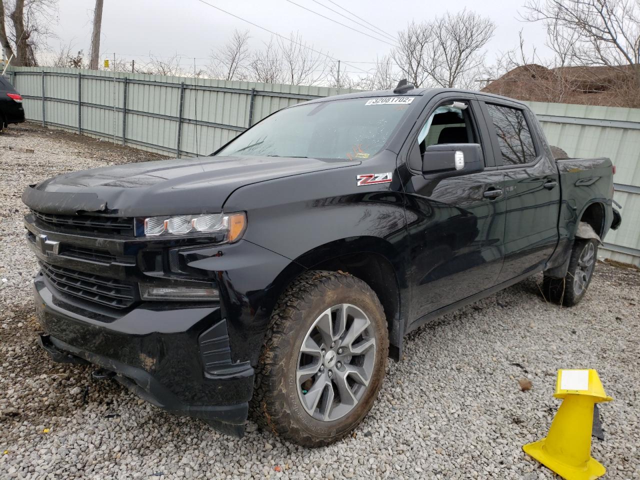 Photo 2 from auction – 2019 CHEVROLET SILVERADO with VIN 1GCUYEED1KZ109729