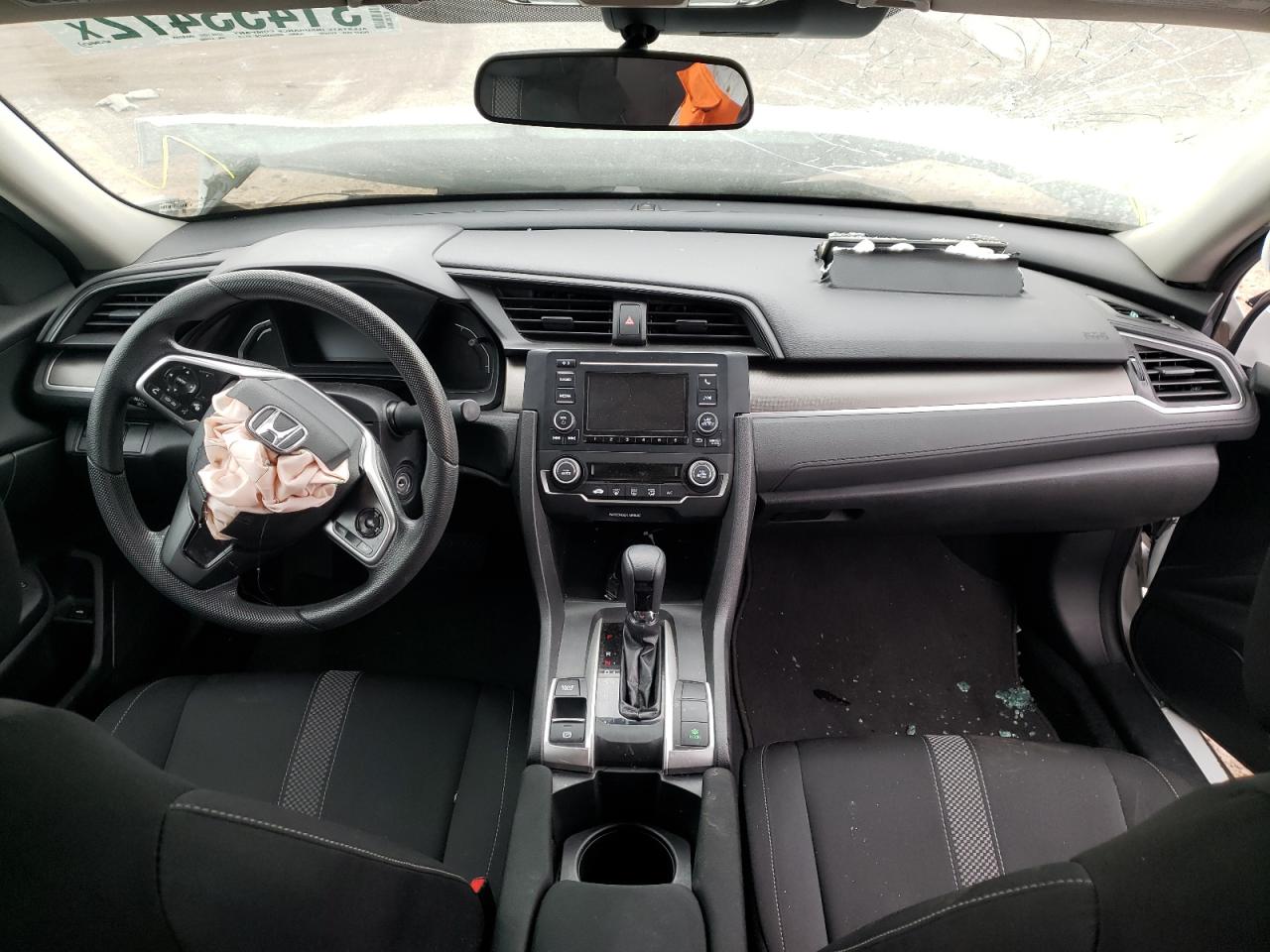 Photo 9 from auction – 2019 HONDA CIVIC LX with VIN 2HGFC2F69KH516060