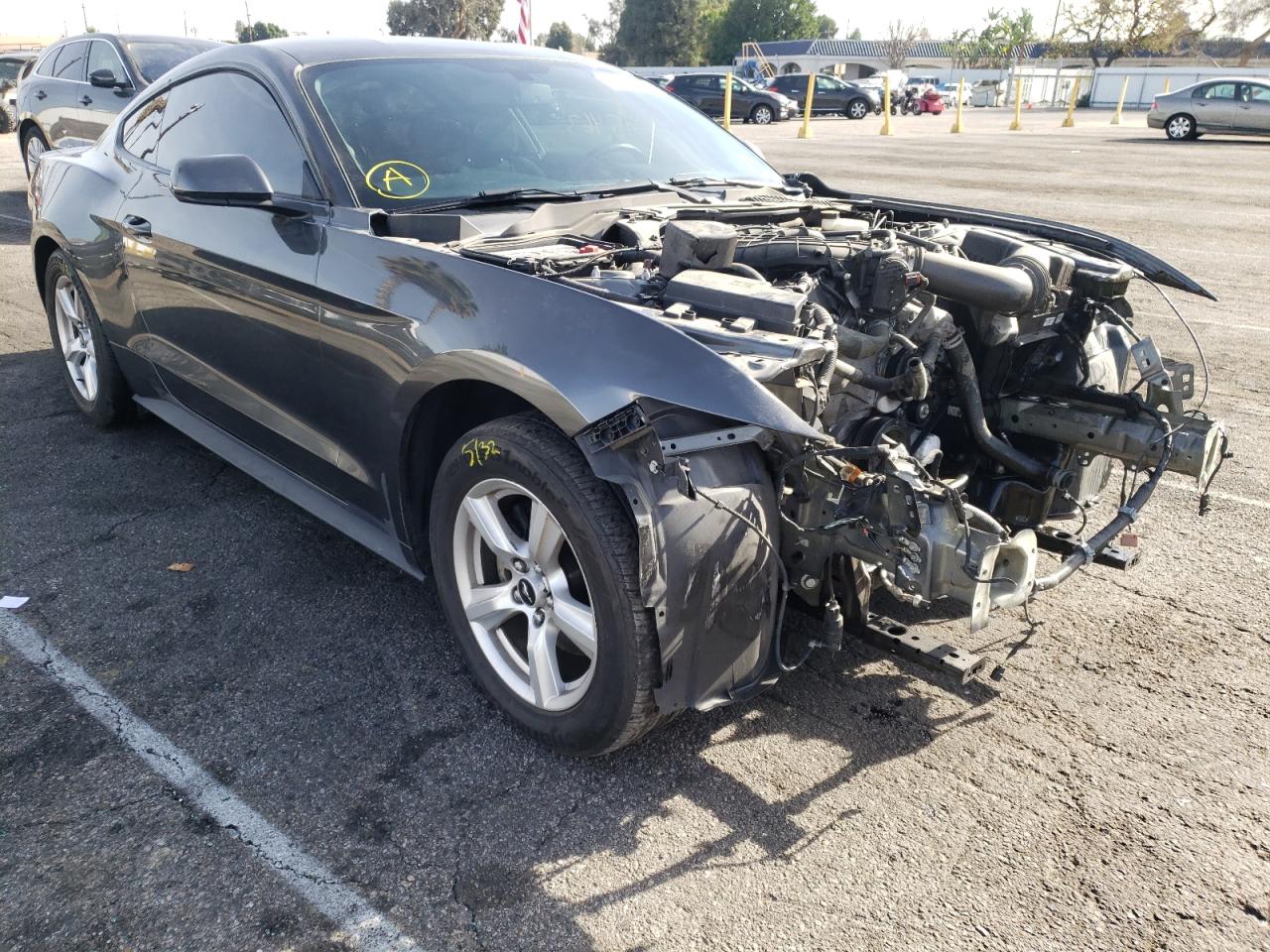 FORD MUSTANG 2016 with VIN 1FA6P8AM0G5303501 - Photo from auction